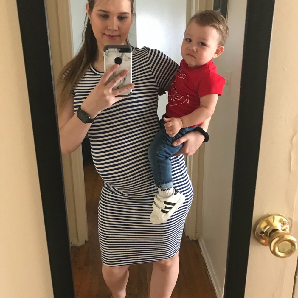 Motherhood Maternity 2 dresses Sz S - Picture 1 of 6
